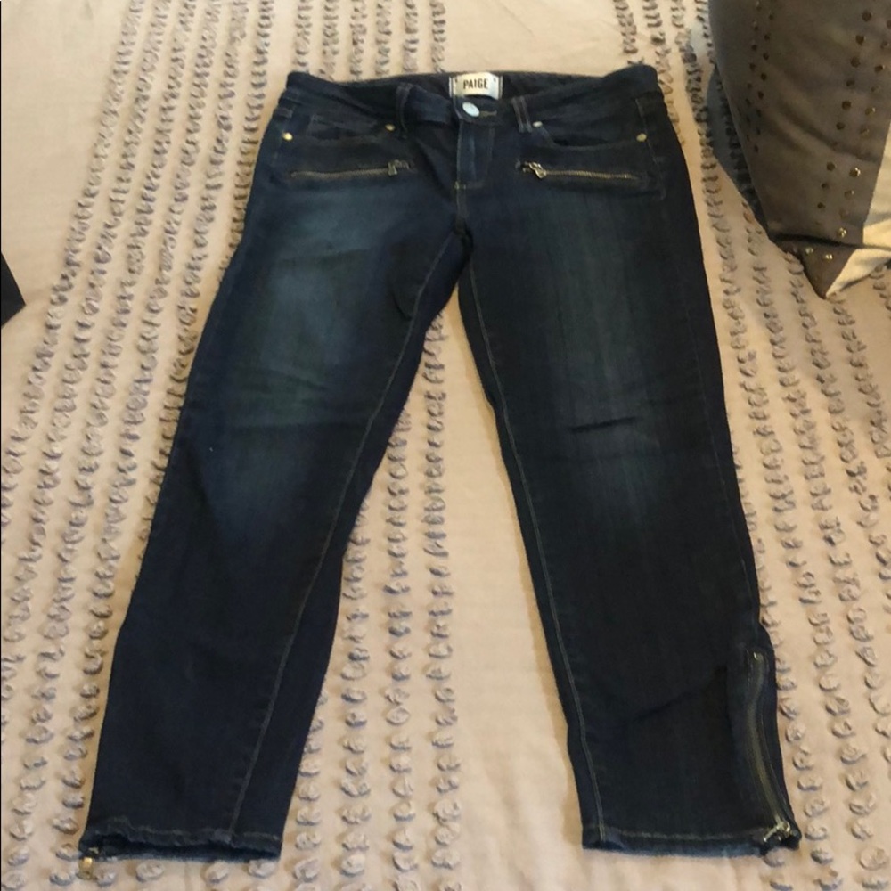 Stretchy cropped mid rise jean